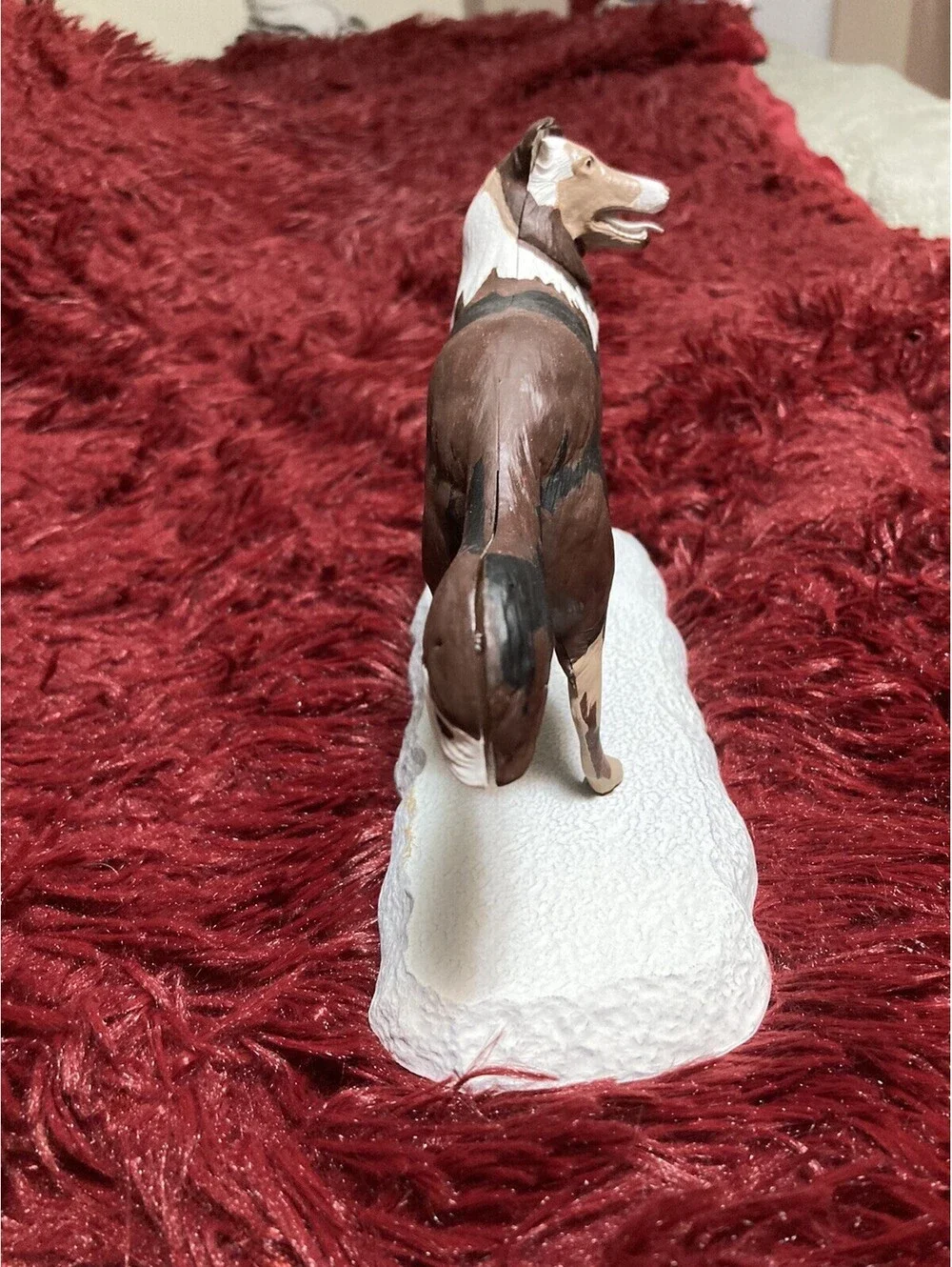 Dogs of the World Bachmann Built & Painted Model Kit Of A Collie Dog